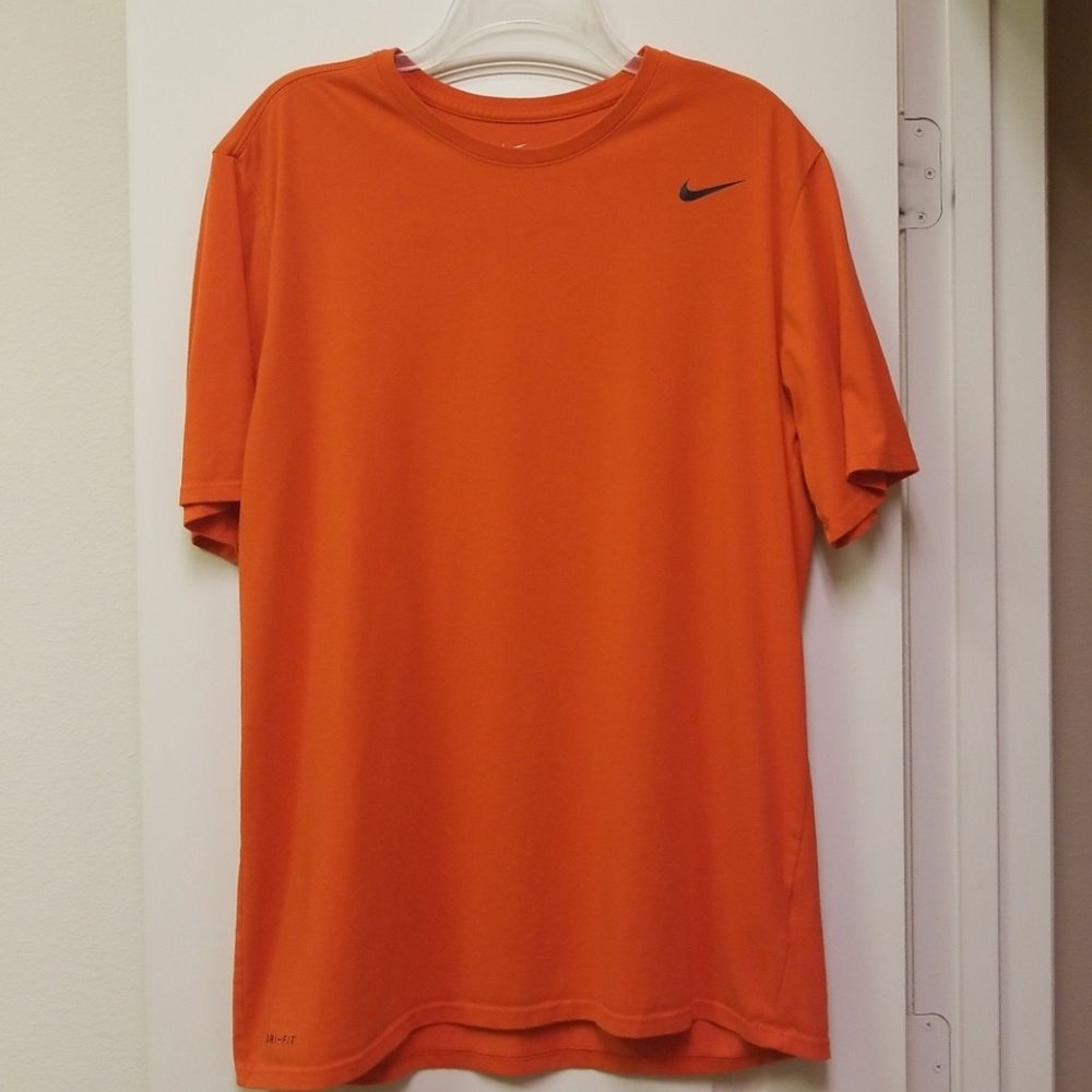 Men's Nike Dri-Fit shirt